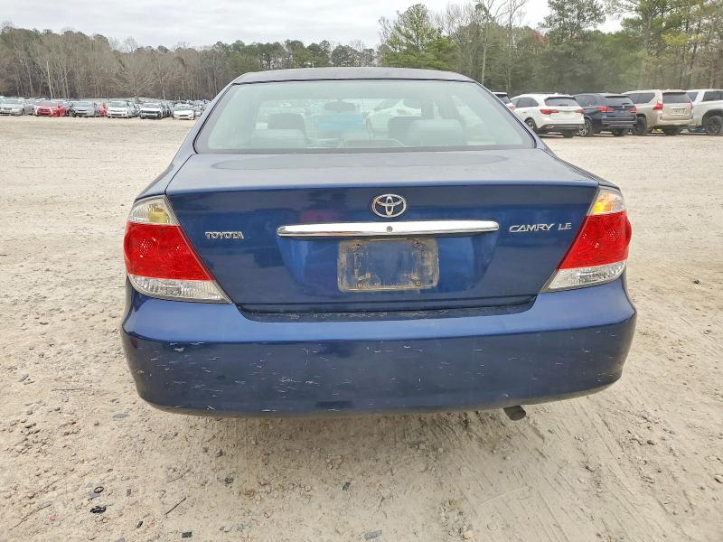 Photo 6 from auction – 2005 TOYOTA CAMRY LE with VIN 4T1BE32K65U073136