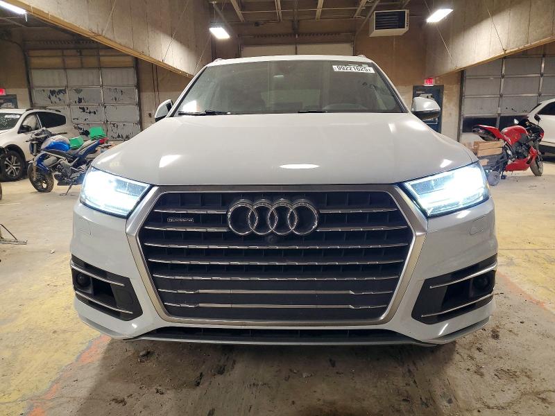 Photo 5 from auction – 2018 AUDI Q7 PRESTIG with VIN WA1VAAF76JD037524