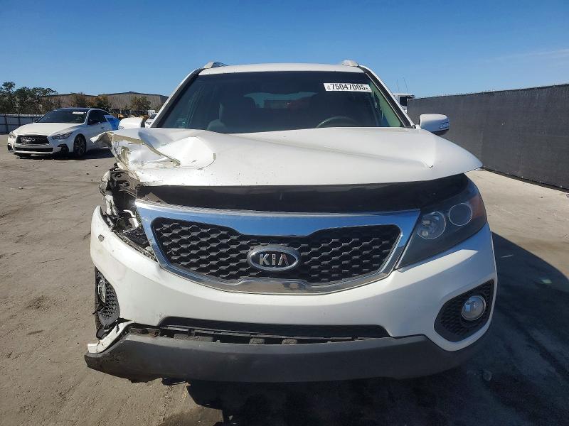 Photo 5 from auction – 2012 KIA SORENTO BA with VIN 5XYKT4A21CG307229