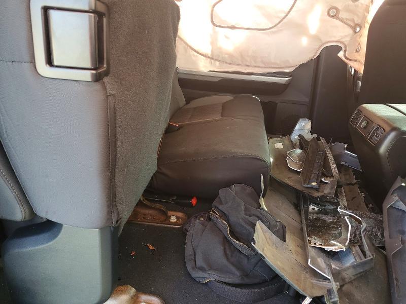 Photo 10 from auction – 2015 TOYOTA TUNDRA with VIN 5TFDW5F12FX468082