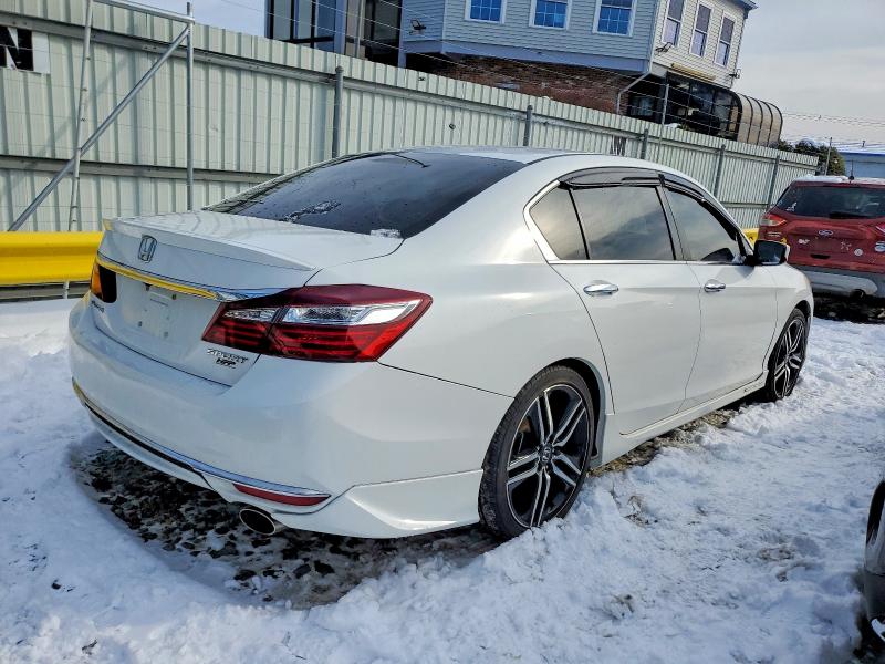 Photo 3 from auction – 2016 HONDA ACCORD with VIN 1HGCR2F55GA176503