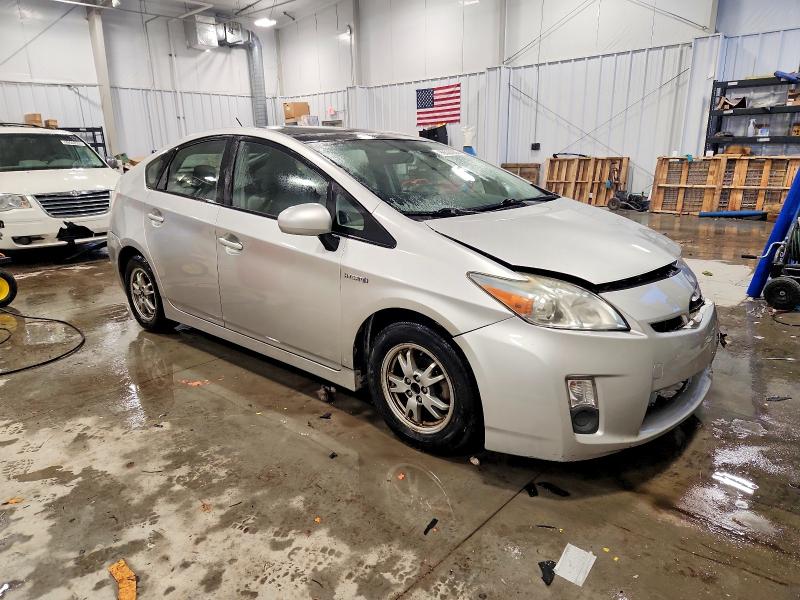 Photo 4 from auction – 2010 TOYOTA PRIUS with VIN JTDKN3DU3A5004833