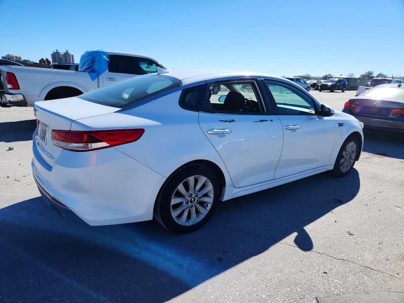 Photo 3 from auction – 2016 KIA OPTIMA with VIN 5XXGT4L35GG003083