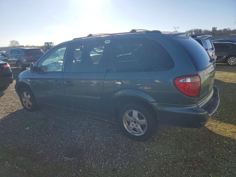 Photo 2 from auction – 2005 DODGE GRAND CARAVAN with VIN 2D4GP44L35R471579