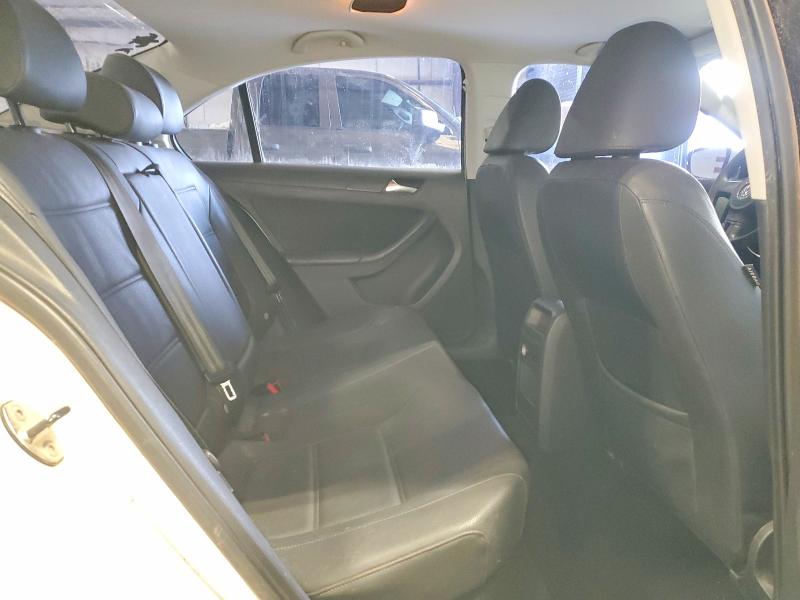 Photo 10 from auction – 2012 VOLKSWAGEN JETTA SE with VIN 3VWDP7AJ5CM129248