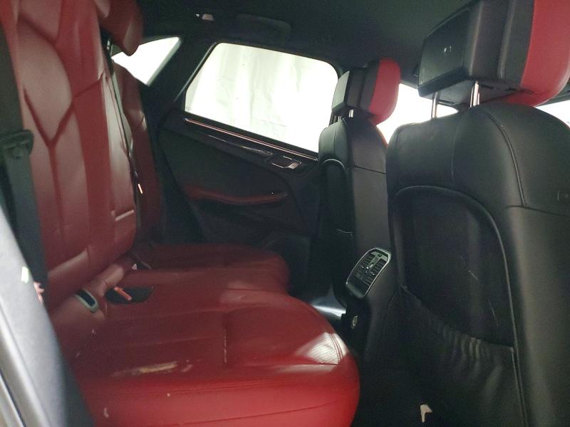 Photo 11 from auction – 2016 PORSCHE MACAN S with VIN WP1AB2A52GLB57301
