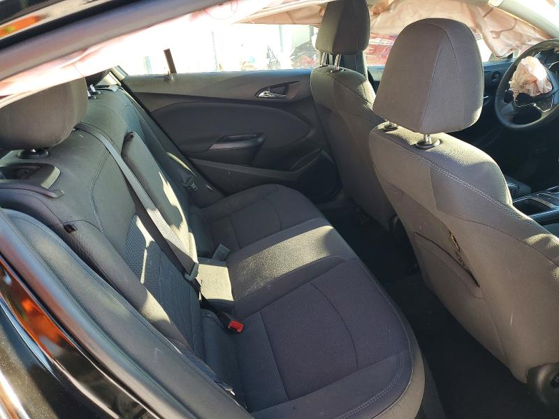 Photo 10 from auction – 2018 CHEVROLET CRUZE LT with VIN 1G1BE5SM7J7206053