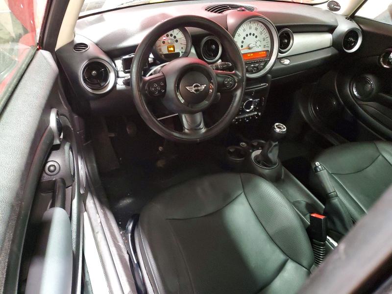 Photo 8 from auction – 2011 MINI COOPER with VIN WMWSU3C50BT183128