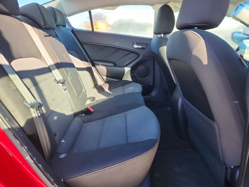 Photo 10 from auction – 2015 KIA FORTE LX with VIN KNAFX4A68F5399040