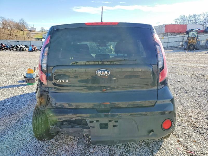 Photo 6 from auction – 2018 KIA SOUL with VIN KNDJN2A27J7903823