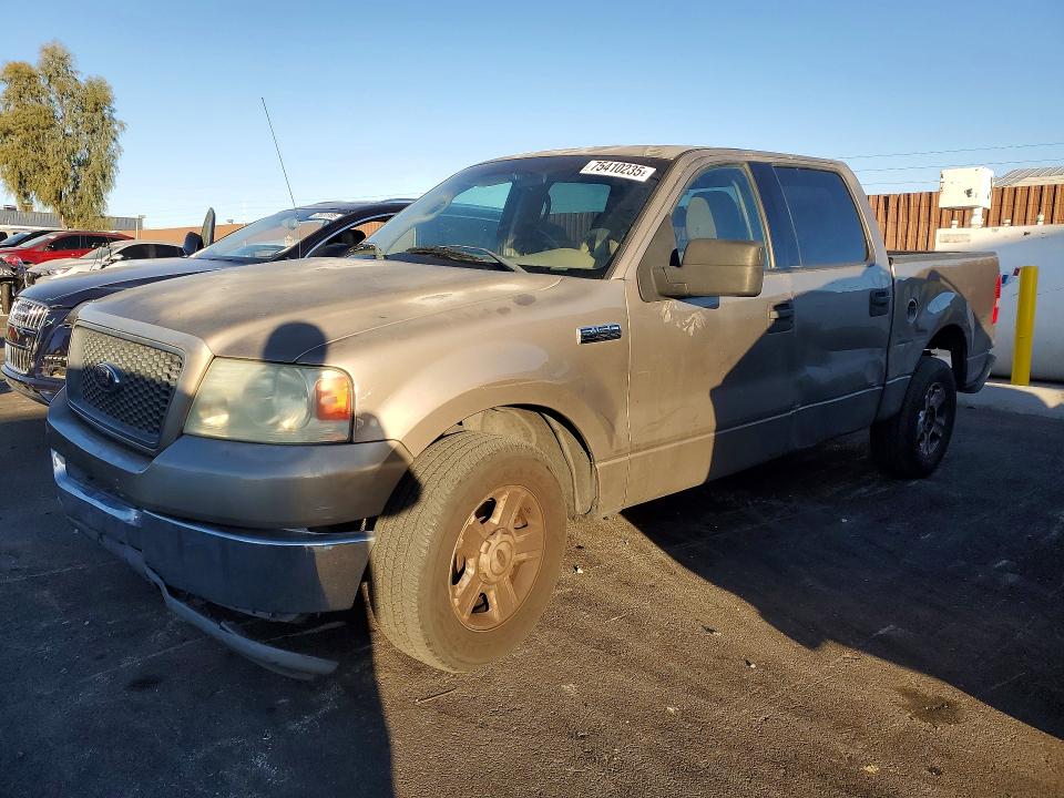 Photo 1 from auction – 2004 FORD F150 SUPER with VIN 1FTRW12W74KB71397