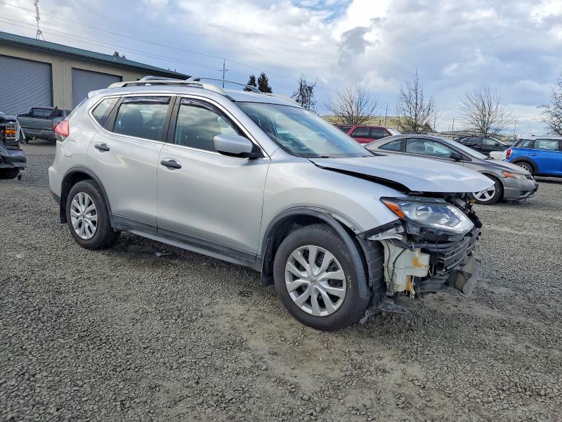 Photo 4 from auction – 2017 NISSAN ROGUE S with VIN KNMAT2MV5HP521733