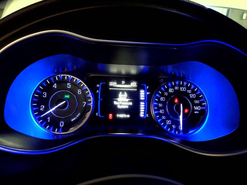 Photo 9 from auction – 2015 CHRYSLER 200 LIMITE with VIN 1C3CCCAB3FN546846