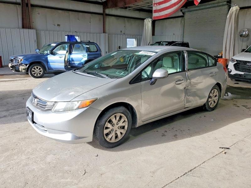HONDA CIVIC 2012 with VIN 2HGFB2F50CH584985 - Photo from auction