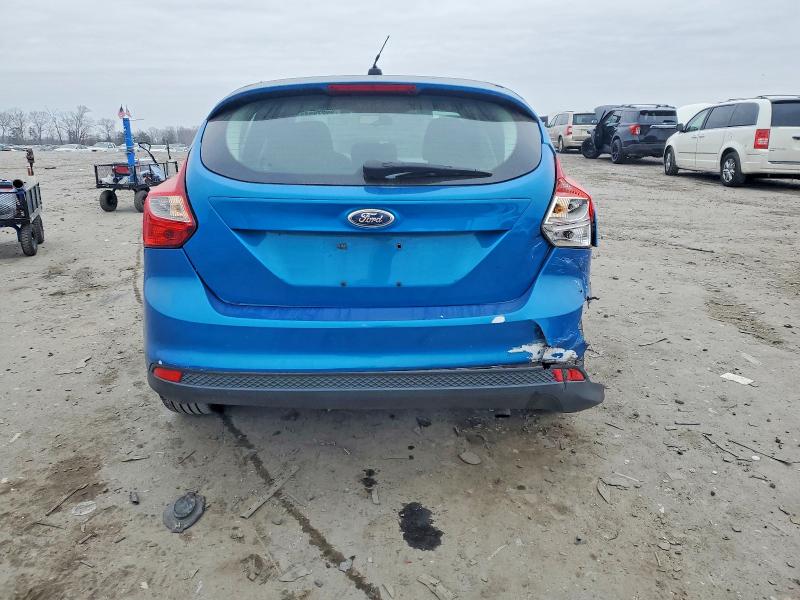 Zdjęcie 6 z aukcji – 2012 FORD FOCUS SE z VIN 1FAHP3K24CL461211