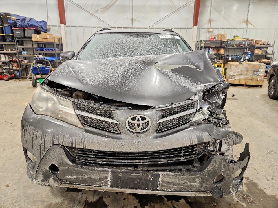 Photo 5 from auction – 2014 TOYOTA RAV4 XLE with VIN JTMRFREV6ED068141