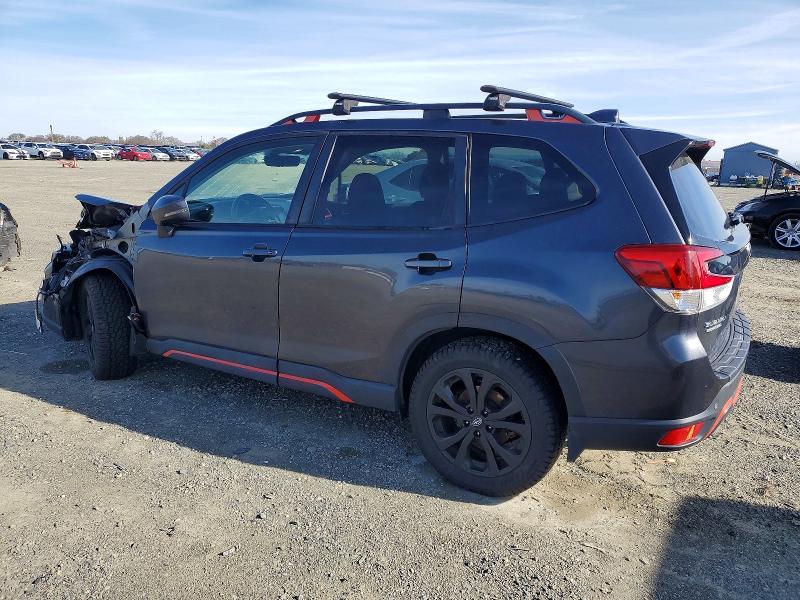 Photo 2 from auction – 2019 SUBARU FORESTER S with VIN JF2SKAPC3KH552543