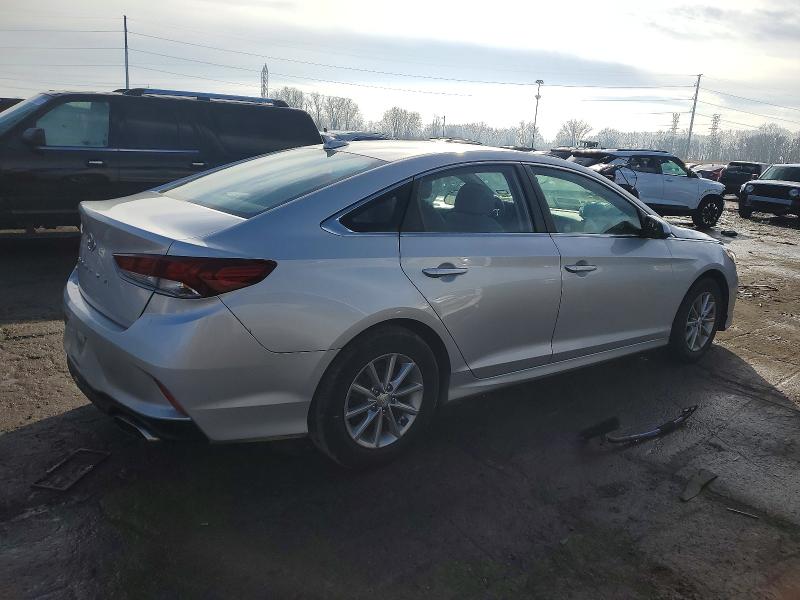 Photo 3 from auction – 2018 HYUNDAI SONATA SE with VIN 5NPE24AF2JH639740