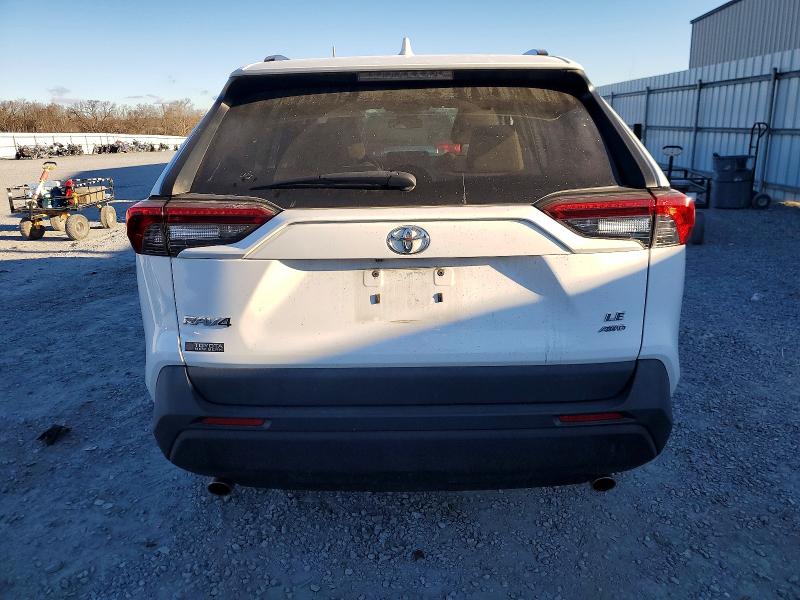 Photo 6 from auction – 2021 TOYOTA RAV4 LE with VIN 2T3G1RFV8MC249698