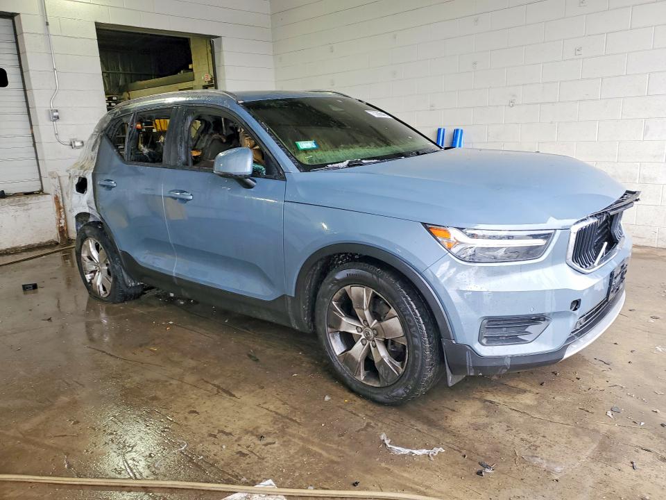 Photo 4 from auction – 2020 VOLVO XC40 with VIN YV4AC2HK8L2309248