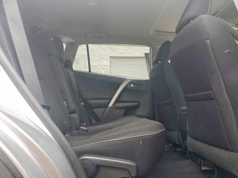 Photo 10 from auction – 2016 TOYOTA RAV4 with VIN 2T3WFREV6GW247479