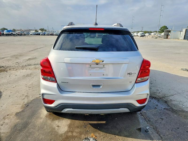 Photo 6 from auction – 2019 CHEVROLET TRAX 1LT with VIN KL7CJLSB7KB746332