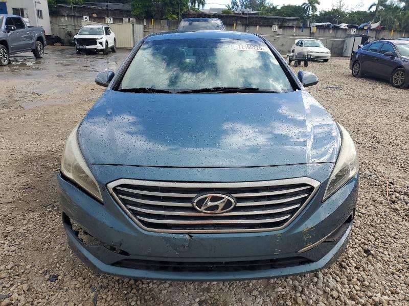 Photo 5 from auction – 2017 HYUNDAI SONATA SE with VIN 5NPE24AF5HH447657