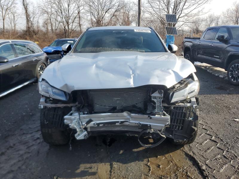 Photo 5 from auction – 2023 JAGUAR F-PACE S with VIN SADCJ2EX2PA715897