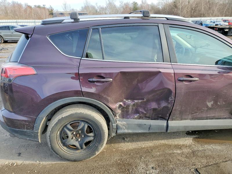 Photo 11 from auction – 2016 TOYOTA RAV4 with VIN 2T3BFREV7GW521335