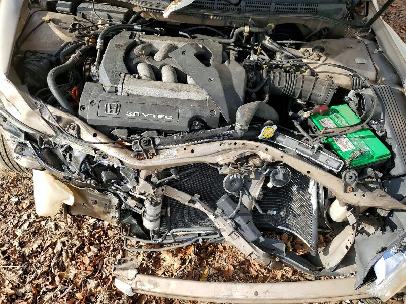Photo 11 from auction – 2002 HONDA ACCORD with VIN 1HGCG16512A014716