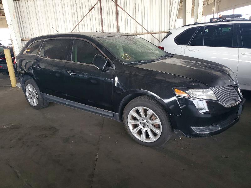 Photo 4 from auction – 2016 LINCOLN MKT with VIN 2LMHJ5FK0GBL02497