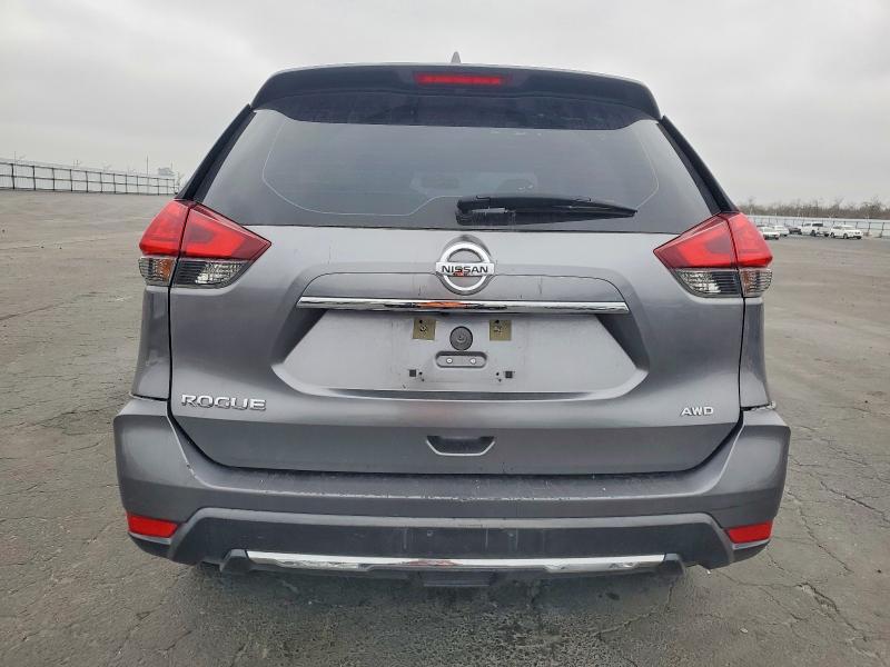 Photo 6 from auction – 2017 NISSAN ROGUE S with VIN KNMAT2MV5HP508593
