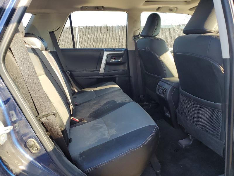 Photo 11 from auction – 2021 TOYOTA 4RUNNER SR with VIN JTEFU5JR0M5251145