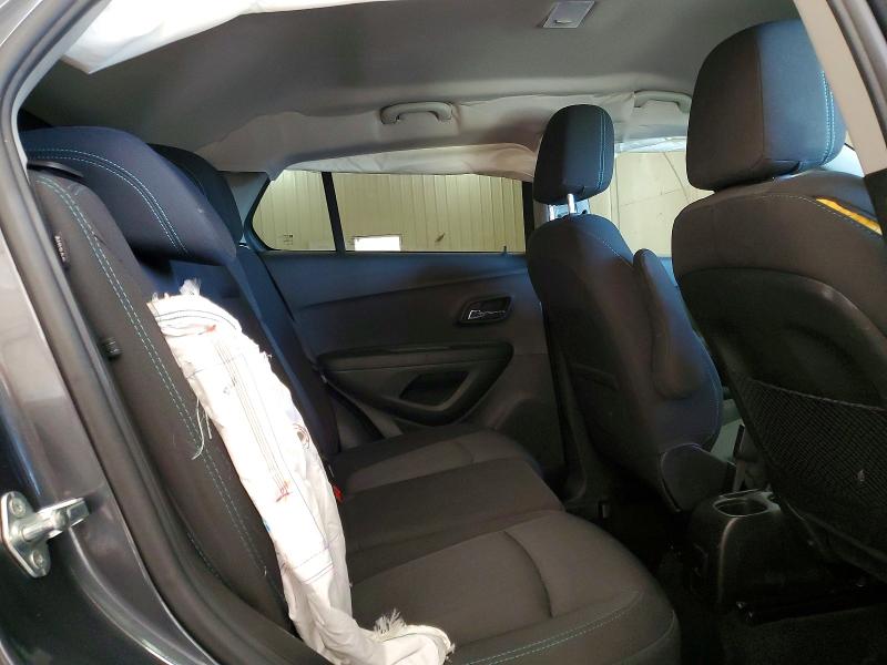 Photo 11 from auction – 2016 CHEVROLET TRAX with VIN 3GNCJLSB2GL166227