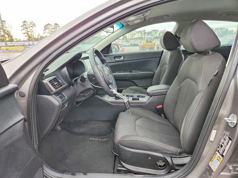 Photo 7 from auction – 2018 KIA OPTIMA LX with VIN 5XXGT4L30JG198050