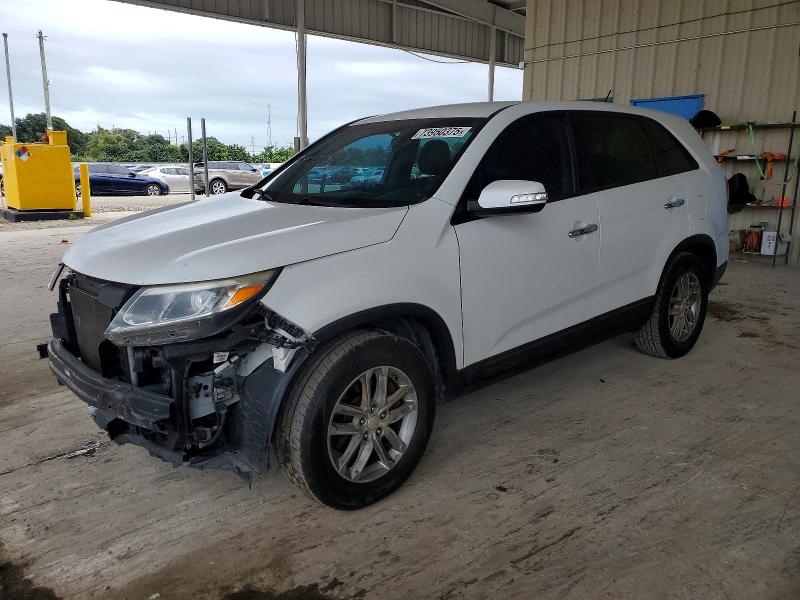 Photo 1 from auction – 2015 KIA SORENTO LX with VIN 5XYKT3A64FG657312