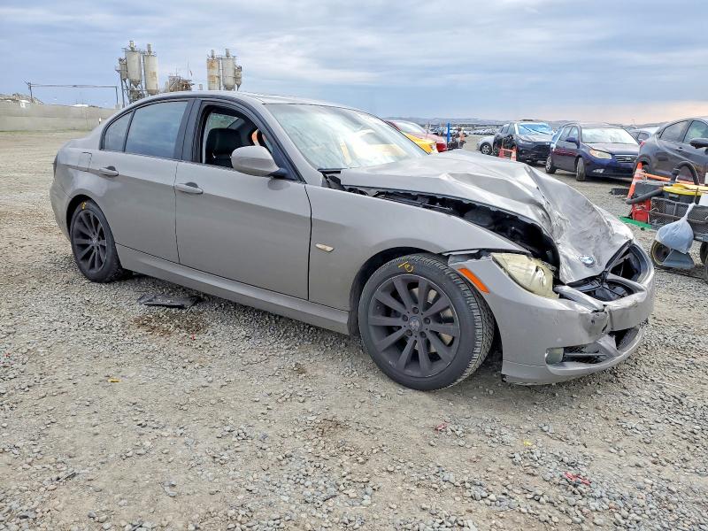 Photo 4 from auction – 2009 BMW 328 I SULE with VIN WBAPH53569A434553