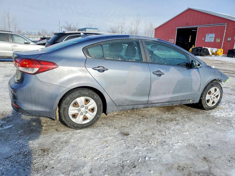 Photo 3 from auction – 2017 KIA FORTE LX with VIN 3KPFK4A76HE119987