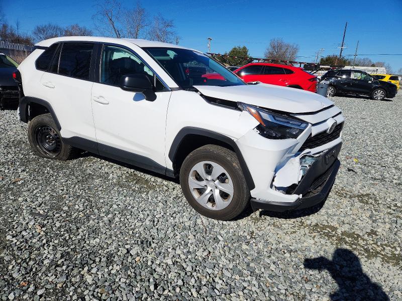 Photo 4 from auction – 2024 TOYOTA RAV4 LE with VIN 2T3F1RFV3RW469879