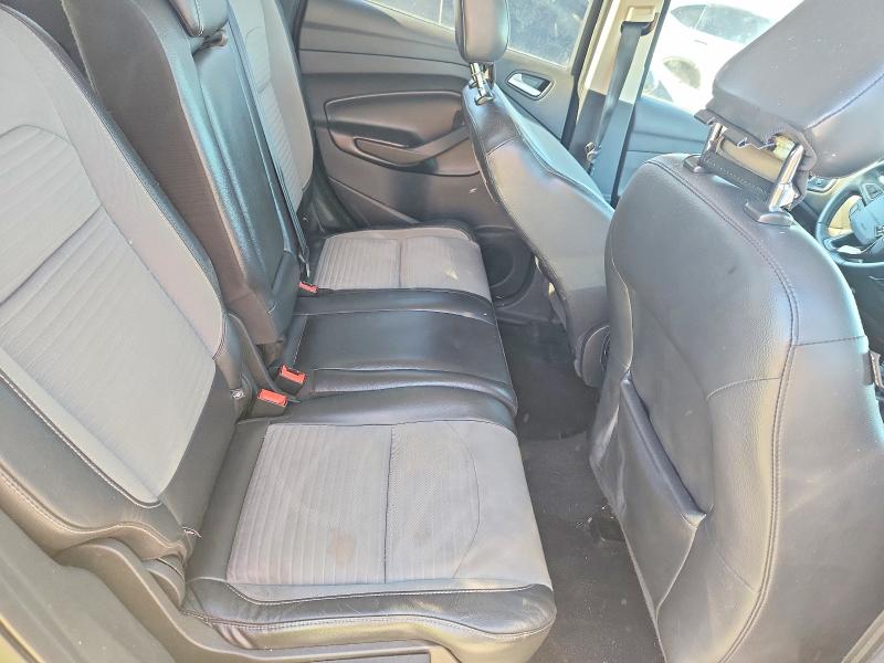 Photo 11 from auction – 2019 FORD ESCAPE SE with VIN 1FMCU0GD1KUB29348