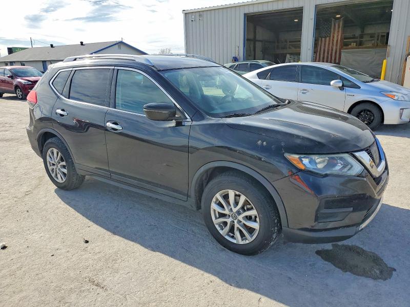Photo 4 from auction – 2017 NISSAN ROGUE S with VIN 5N1AT2MT8HC856034