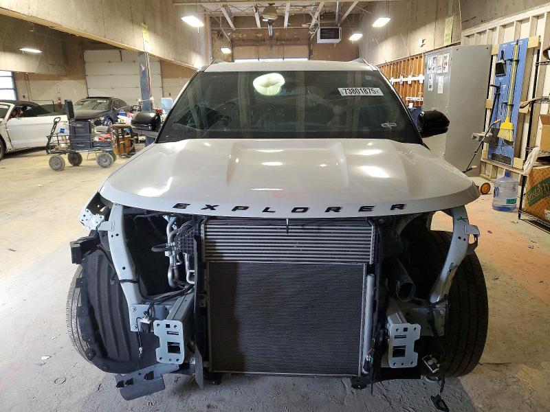 Photo 5 from auction – 2025 FORD EXPLORER with VIN 1FMUK8KH5SGA42425