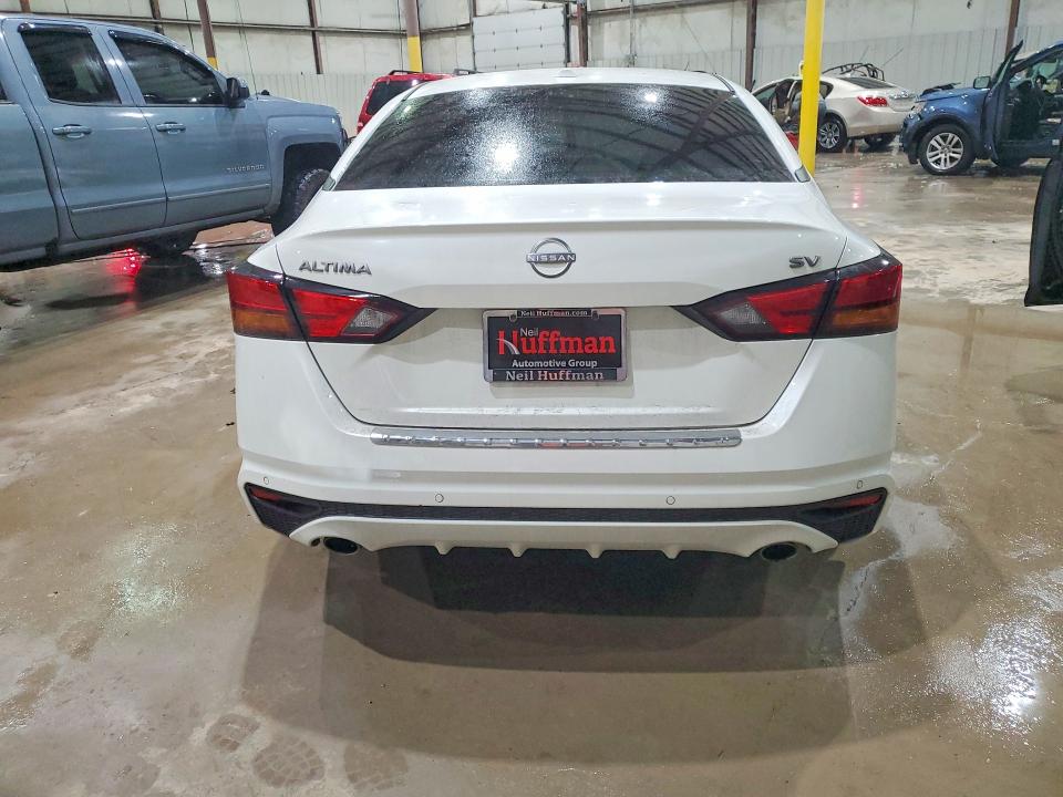 Photo 6 from auction – 2023 NISSAN ALTIMA with VIN 1N4BL4DV8PN395545