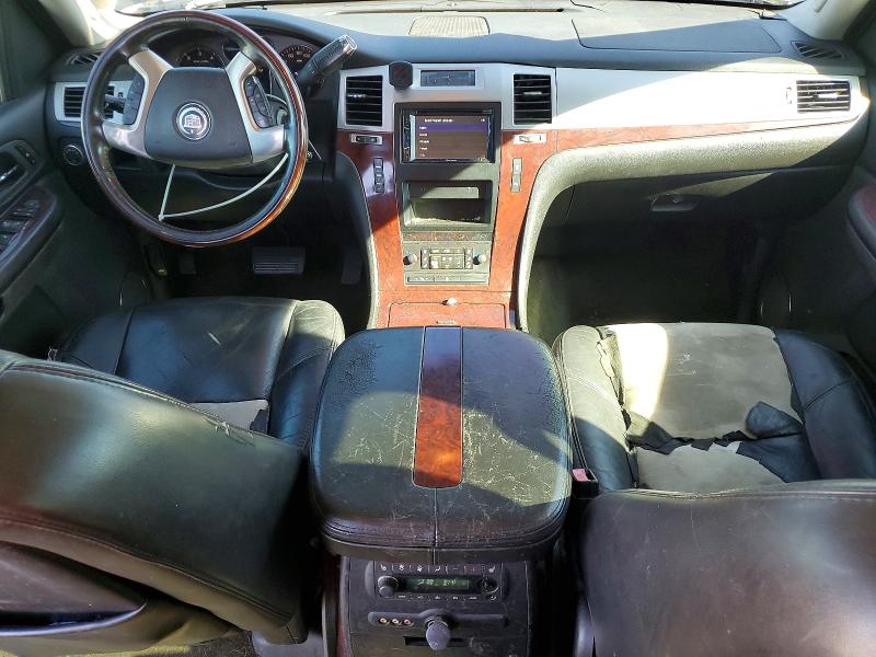 Photo 8 from auction – 2007 CADILLAC ESCALADE E with VIN 1GYFK66877R374402