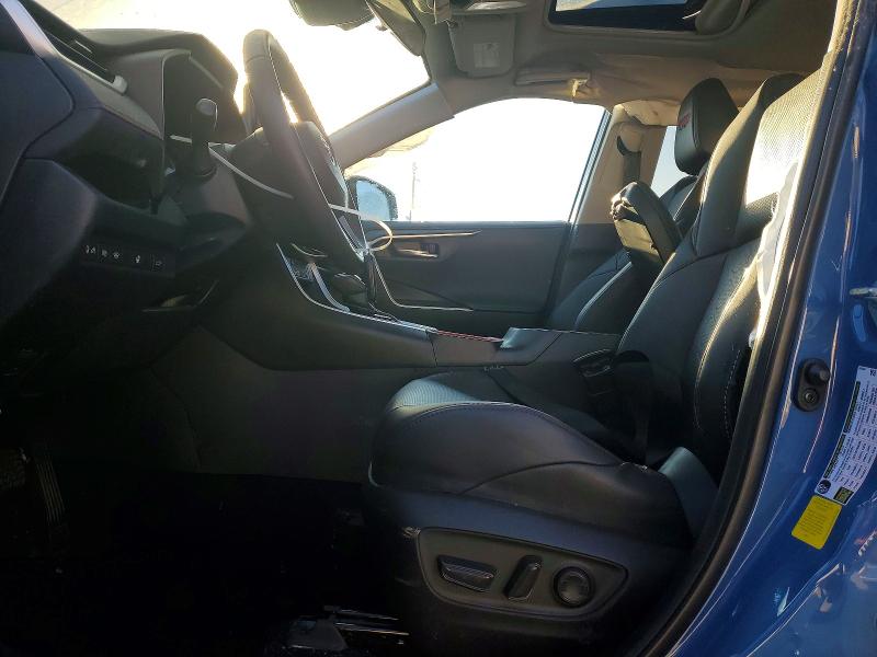 Photo 7 from auction – 2023 TOYOTA RAV4 with VIN 2T3S1RFV4PW357068