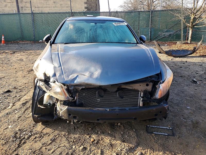 Photo 5 from auction – 2010 HONDA ACCORD with VIN 1HGCP2F45AA042983