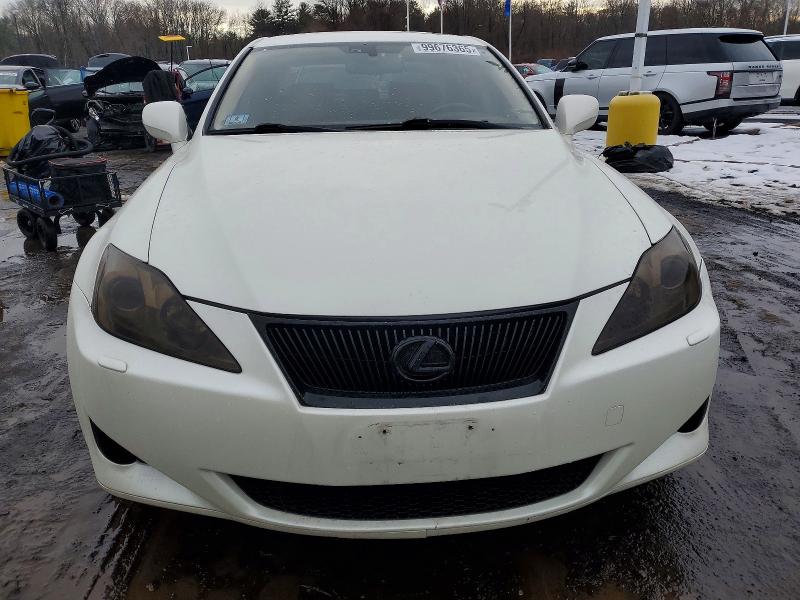 Photo 5 from auction – 2006 LEXUS IS 250 with VIN JTHCK262762004649