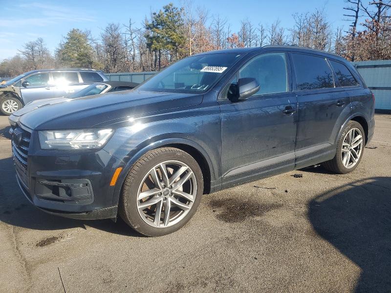 AUDI Q7 PRESTIG 2017 with VIN WA1VAAF76HD023181 - Photo from auction