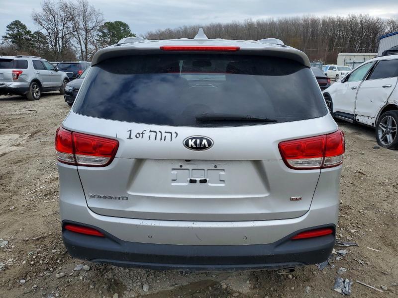 Photo 6 from auction – 2017 KIA SORENTO with VIN 5XYPGDA30HG197140