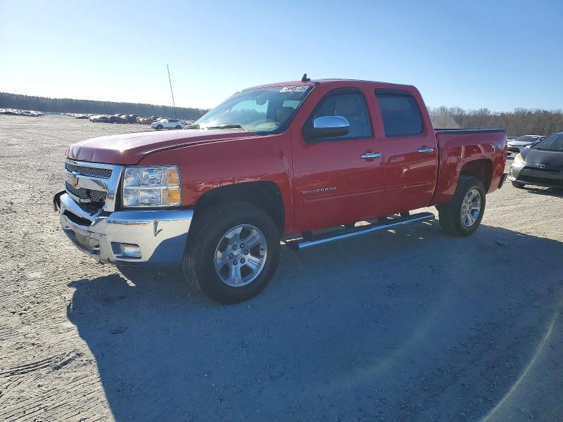 CHEVROLET SILVERADO 2012 with VIN 3GCPKSE7XCG107745 - Photo from auction